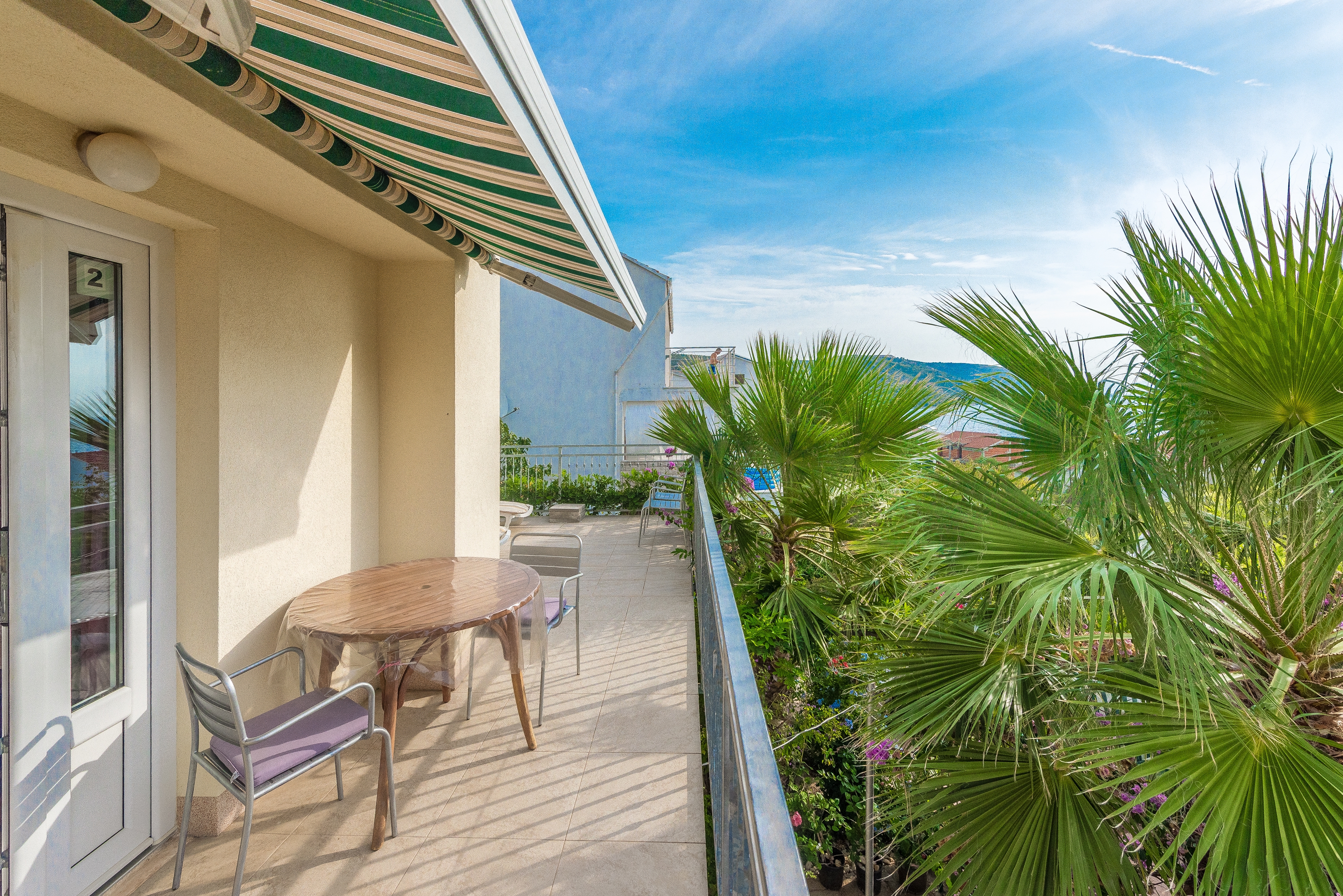 Two bedroom apartment with terrace and sea view Bušinci, Čiovo  A-b