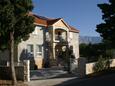 Sumartin, Brač, Property 757 - Apartments and Rooms with pebble beach.