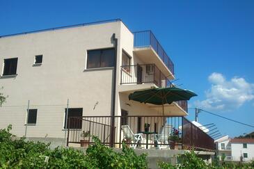 Property Podstrana, Split, Property 7572 - Apartments with pebble beach.