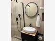 Bathroom 2 Duće, Bathroom 2 in the apartment, (pet friendly) and WiFi.