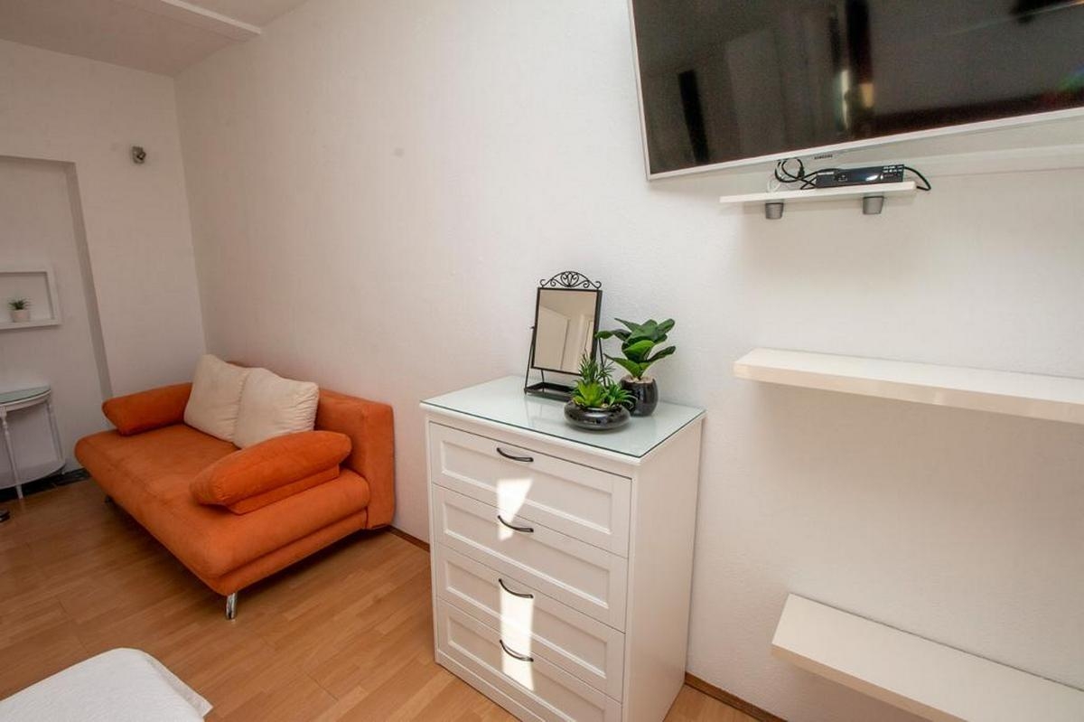Three bedroom apartment with balcony and sea view Duće, Omiš  A-a