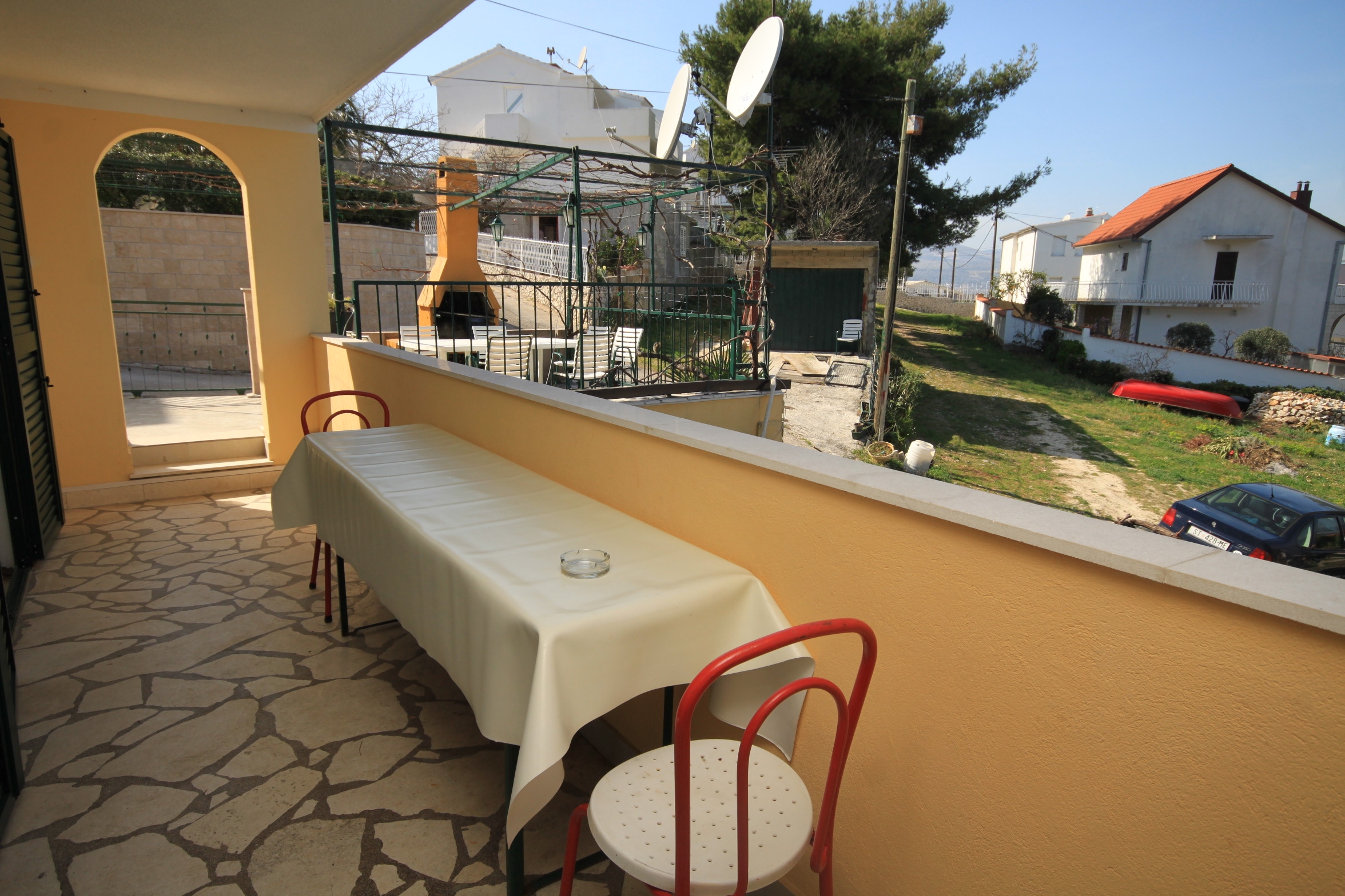 Three bedroom apartment with terrace and sea view Slatine, Čiovo  A-a