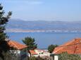 Slatine, Terrasse 1 - Ausblick in folgender Unterkunftsart apartment, Haustiere erlaubt und WiFi.