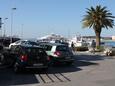 Parking lot Split, Split, Parking lot 7593 - Apartments near sea with sandy beach.