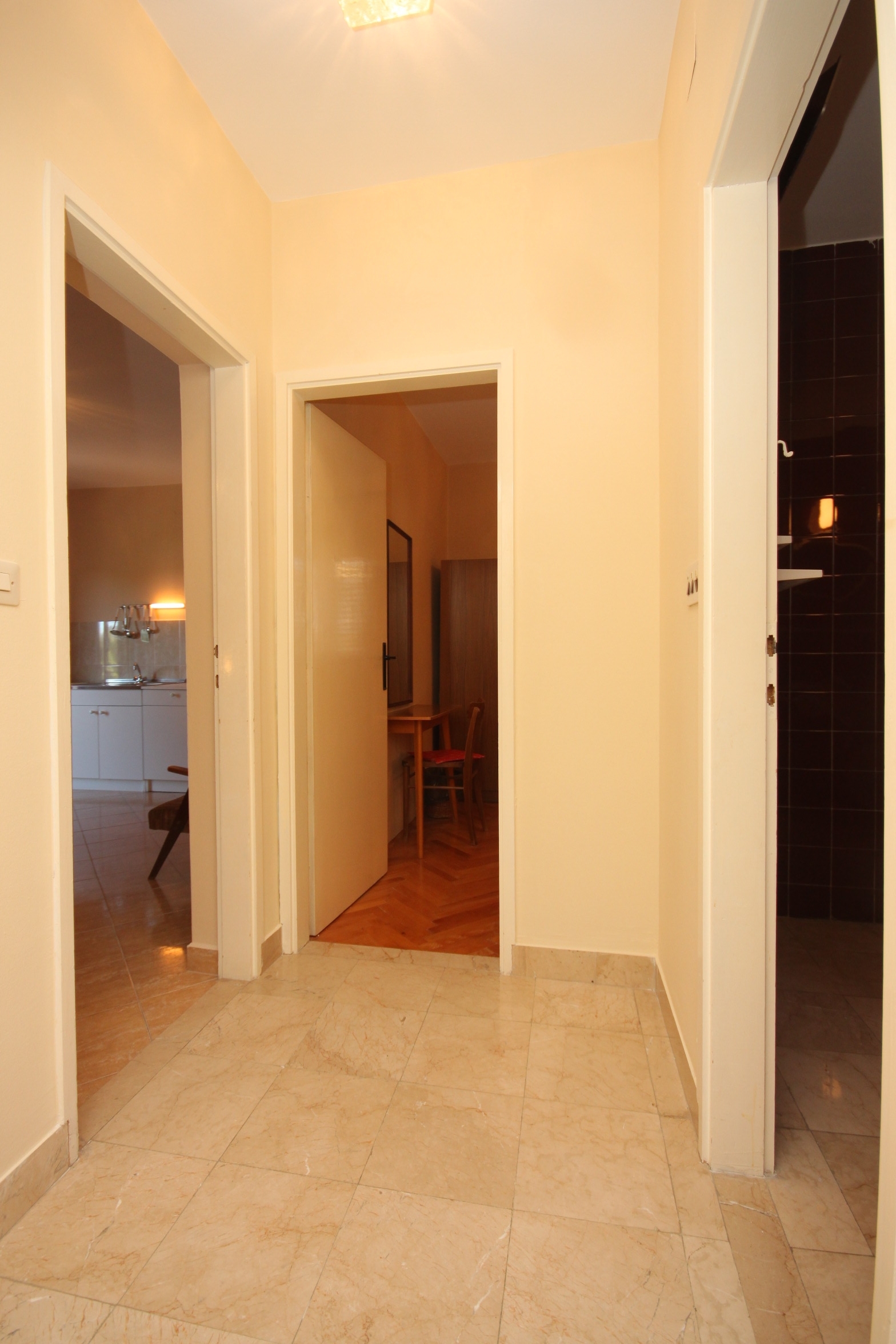 Two bedroom apartment with balcony Vodice  A-e