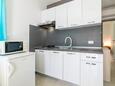 Kuchyně Rabac, Kuchyně v ubytování typu apartment, domácí mazlíčci povoleni a WiFi.