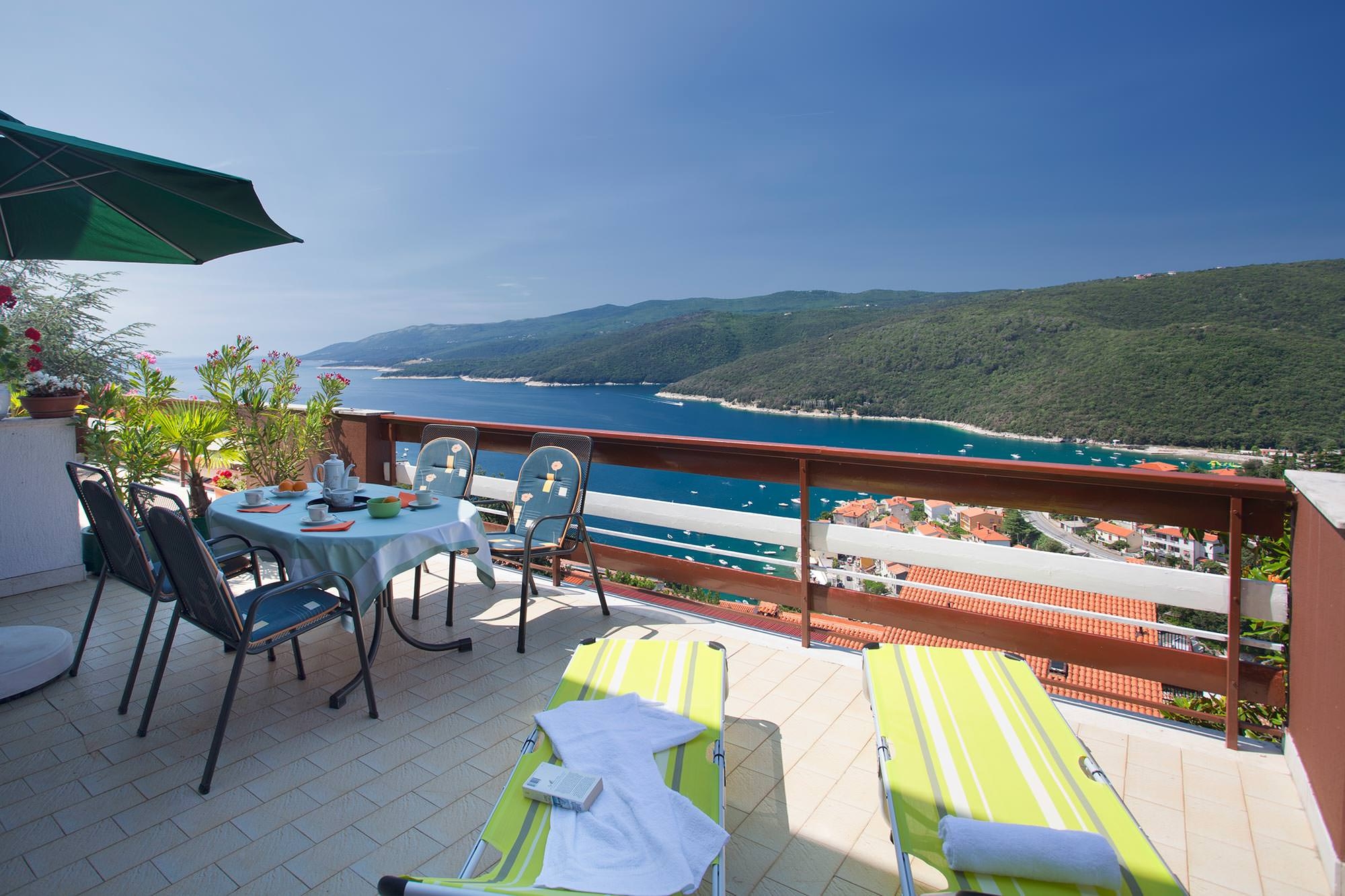 Two bedroom apartment with terrace and sea view Rabac, Labin (A-7622-b) Two bedroom apartment with terrace and sea view Rabac, Labin (A-7622-b)
