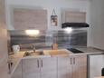 Kitchen Umag, Kitchen in the house, (pet friendly) and WiFi.