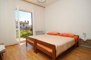 Apartmaji s parkingom Pula - 7647