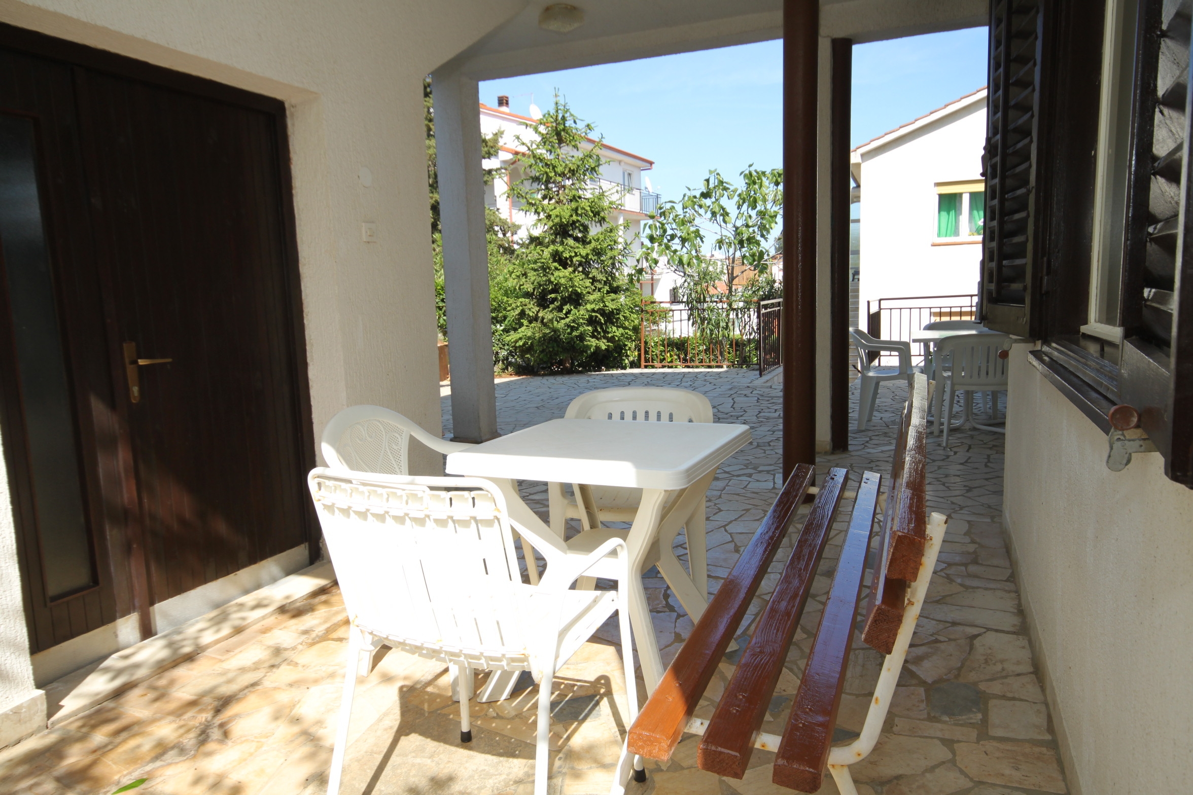 Two bedroom apartment with terrace Pula  A-b