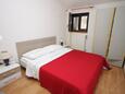 Rovinj, Slaapkamer 1 in the apartment, (pet friendly) en WiFi.