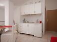 Rovinj, Kitchen in the apartment, (pet friendly) and WiFi.