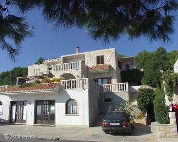 Property Puntinak, Brač, Property 766 - Apartments near sea with pebble beach.