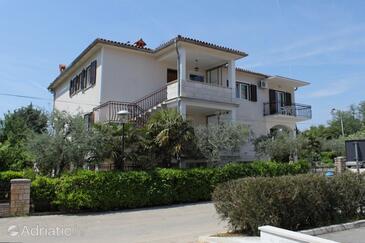 Property Umag, Umag, Property 7663 - Apartments with sandy beach.