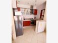 Umag, Kitchen in the apartment, (pet friendly) and WiFi.