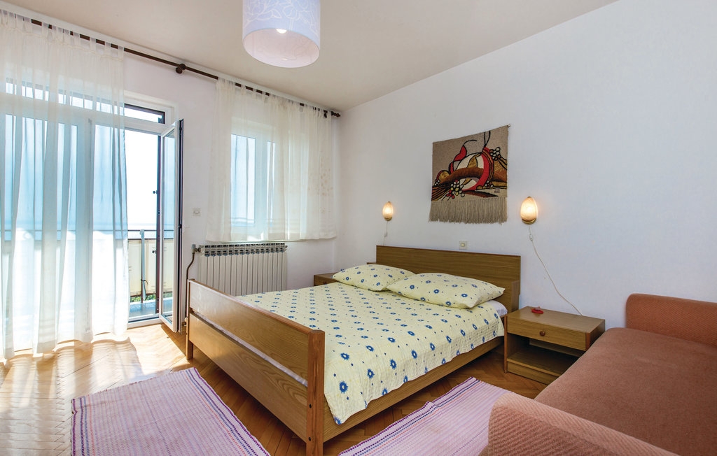 Two bedroom apartment with balcony and sea view Lovran, Opatija  A-a