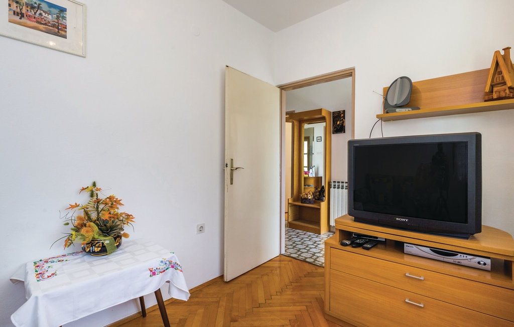 Two bedroom apartment with balcony and sea view Lovran, Opatija  A-a