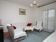 Living room Pula, Living room in the apartment, air condition available, (pet friendly) and WiFi.