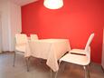 Lovran, Dining room in the apartment, (pet friendly) and WiFi.