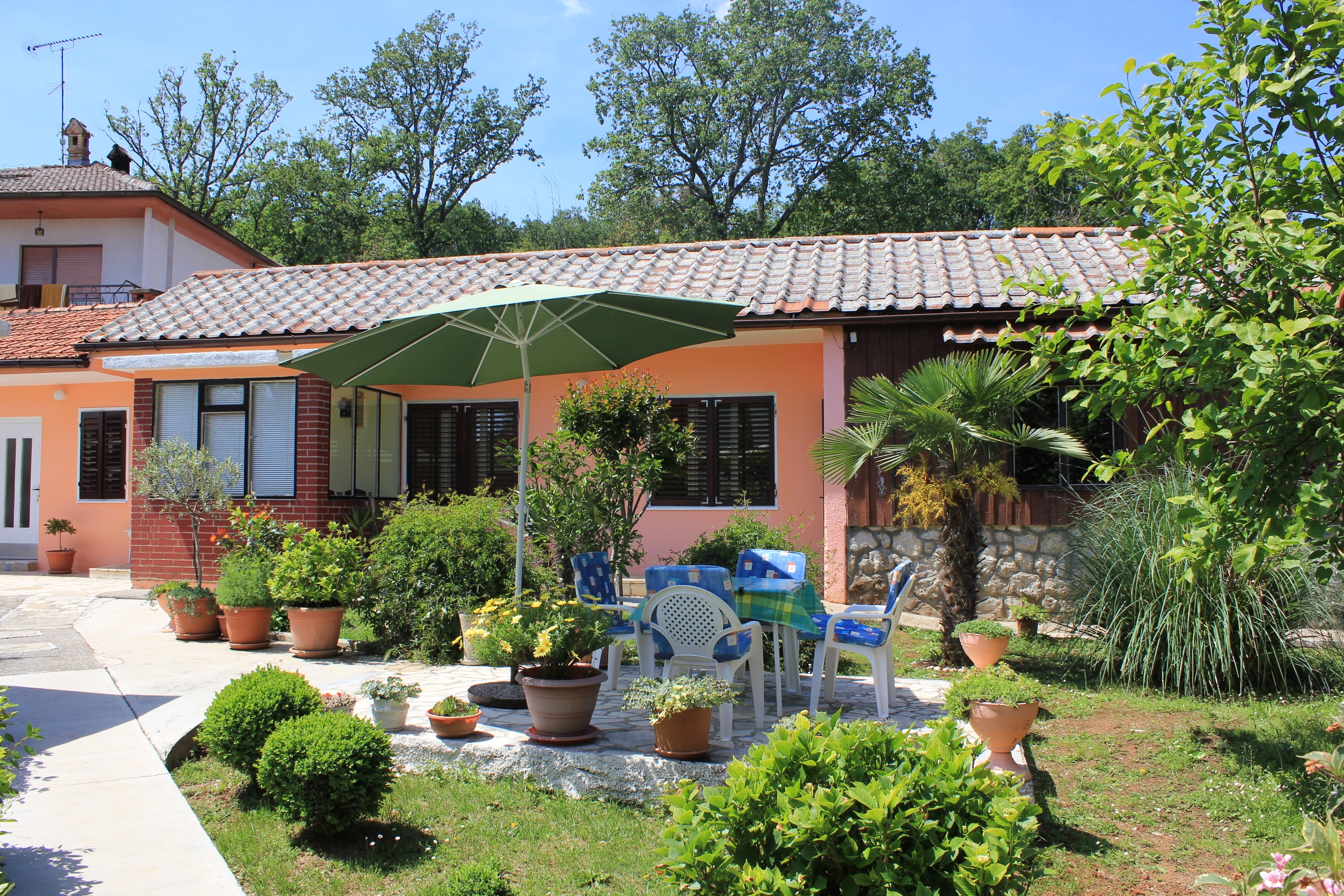 One bedroom apartment with terrace Oprič, Opatija (A-7716-b)