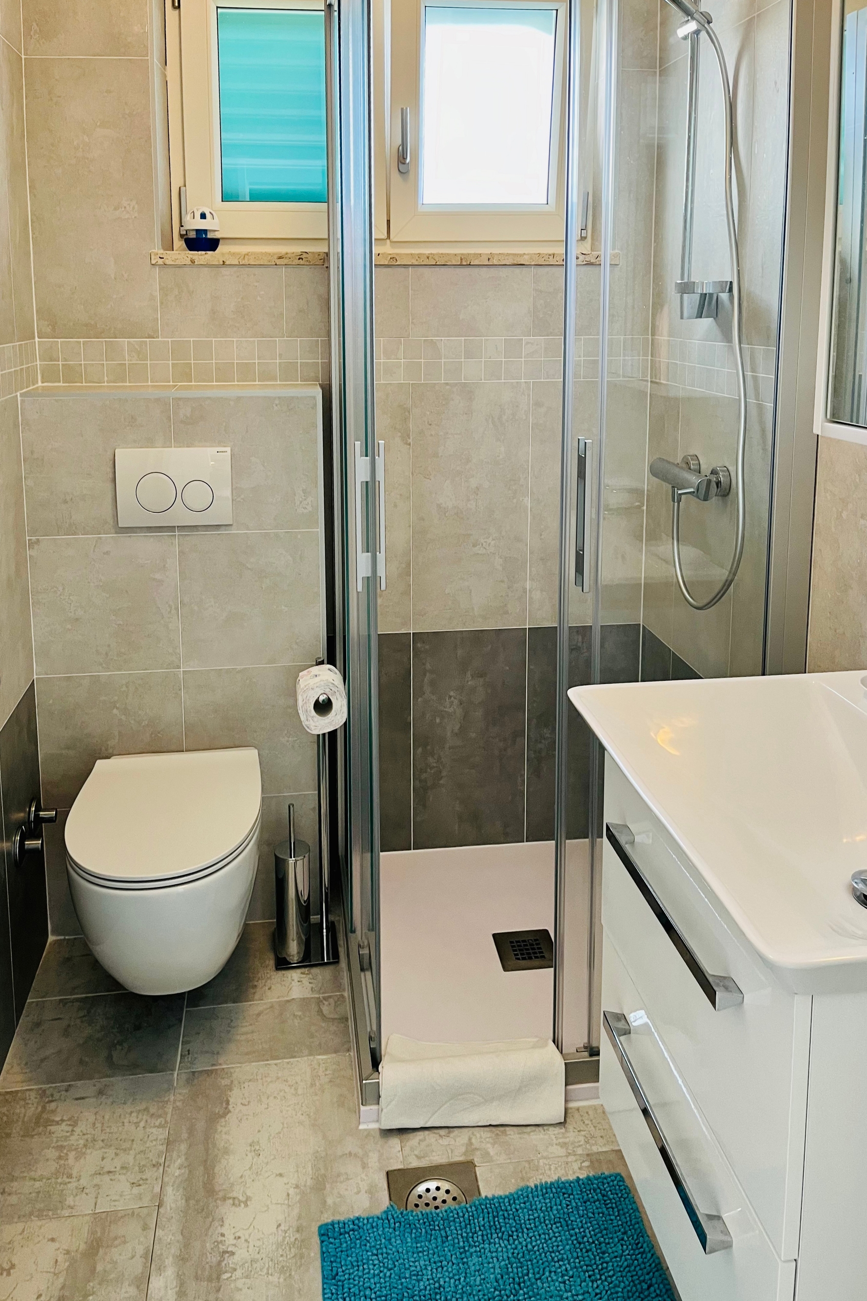 One bedroom apartment with terrace and sea view Medveja, Opatija  A-a