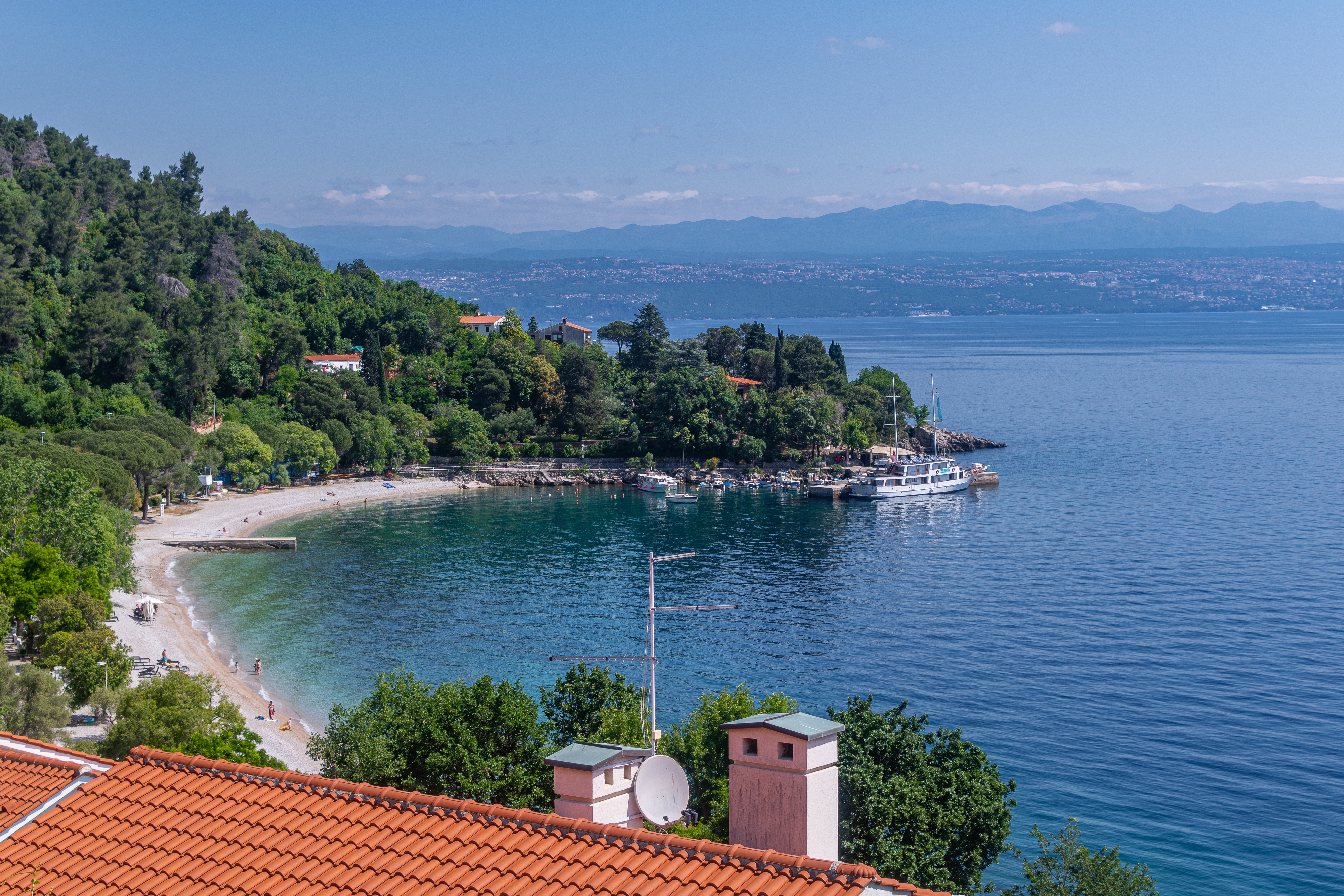 Two bedroom apartment with terrace and sea view Medveja, Opatija  A-b