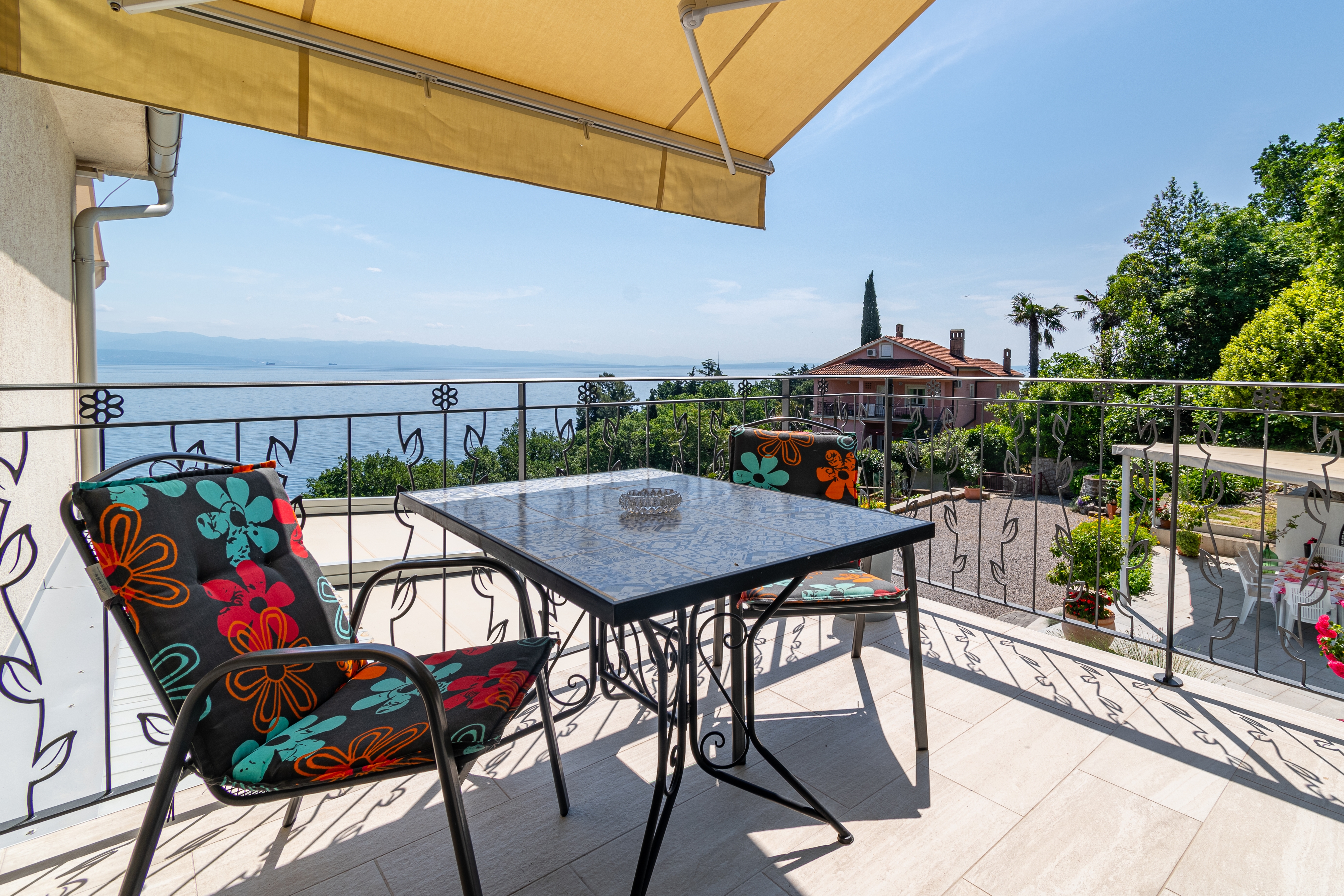 Studio flat with terrace and sea view Medveja, Opatija  AS-a