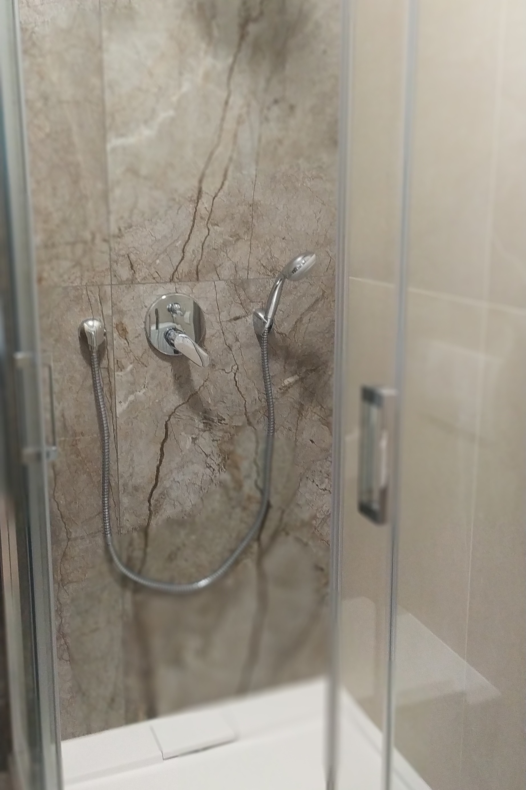 Three bedroom apartment near beach Medveja, Opatija  A-a