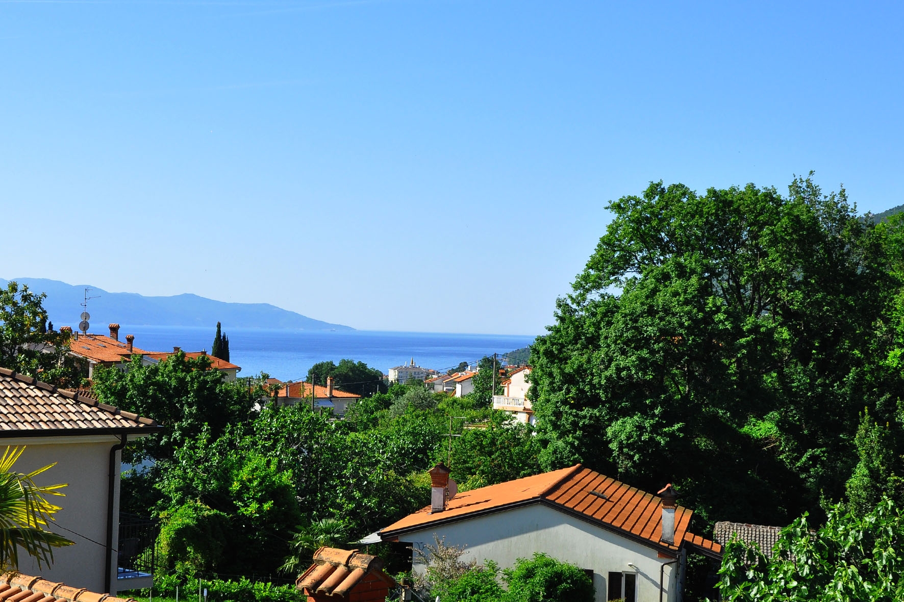 One bedroom apartment with terrace and sea view Oprič, Opatija  A-a
