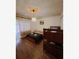 Bedroom Umag, Bedroom in the apartment, air condition available and WiFi.