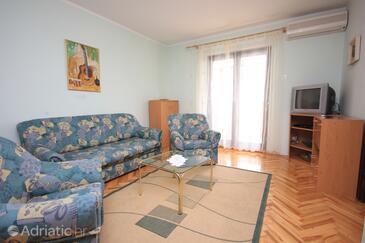 Living room Lovran, Living room in the apartment, dostupna klima i WIFI.