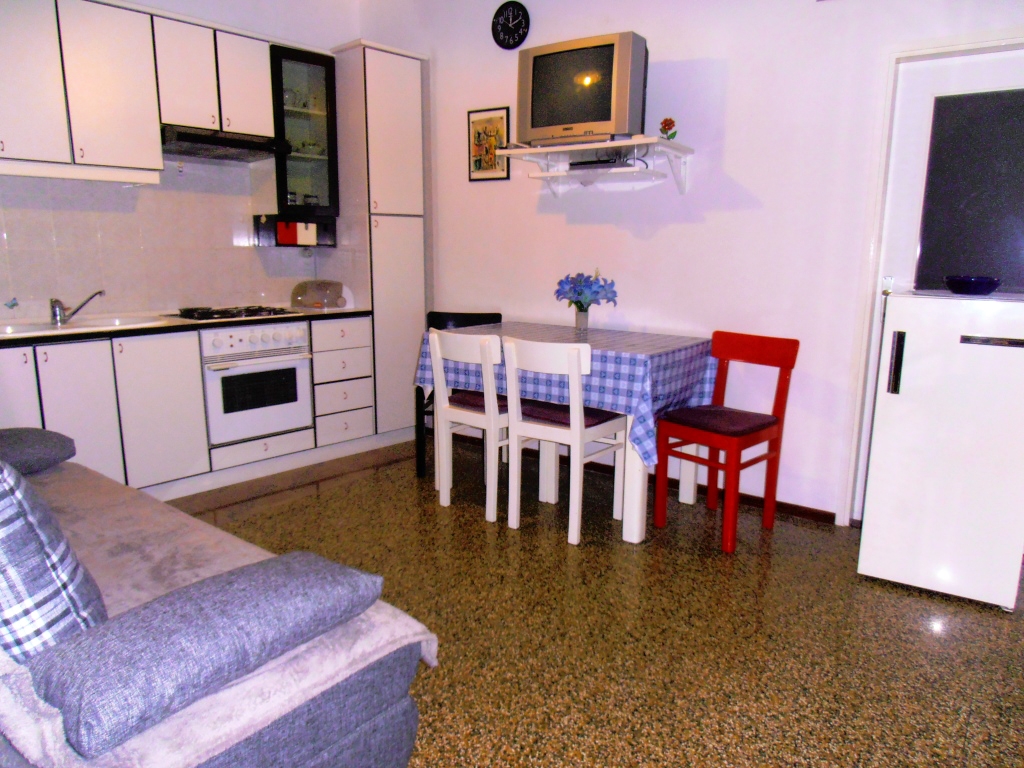 One bedroom apartment with terrace and sea view Mošćenička Draga, Opatija (A-7746-b)