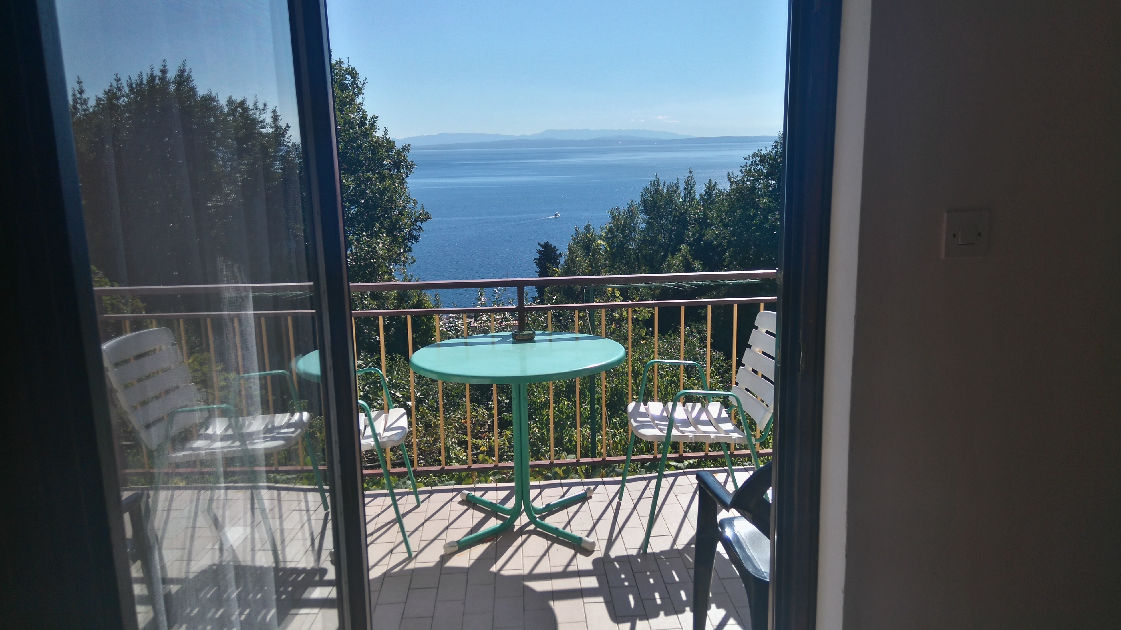 Four-bedroom apartment with terrace and sea view Ičići, Opatija (A-7763-b)