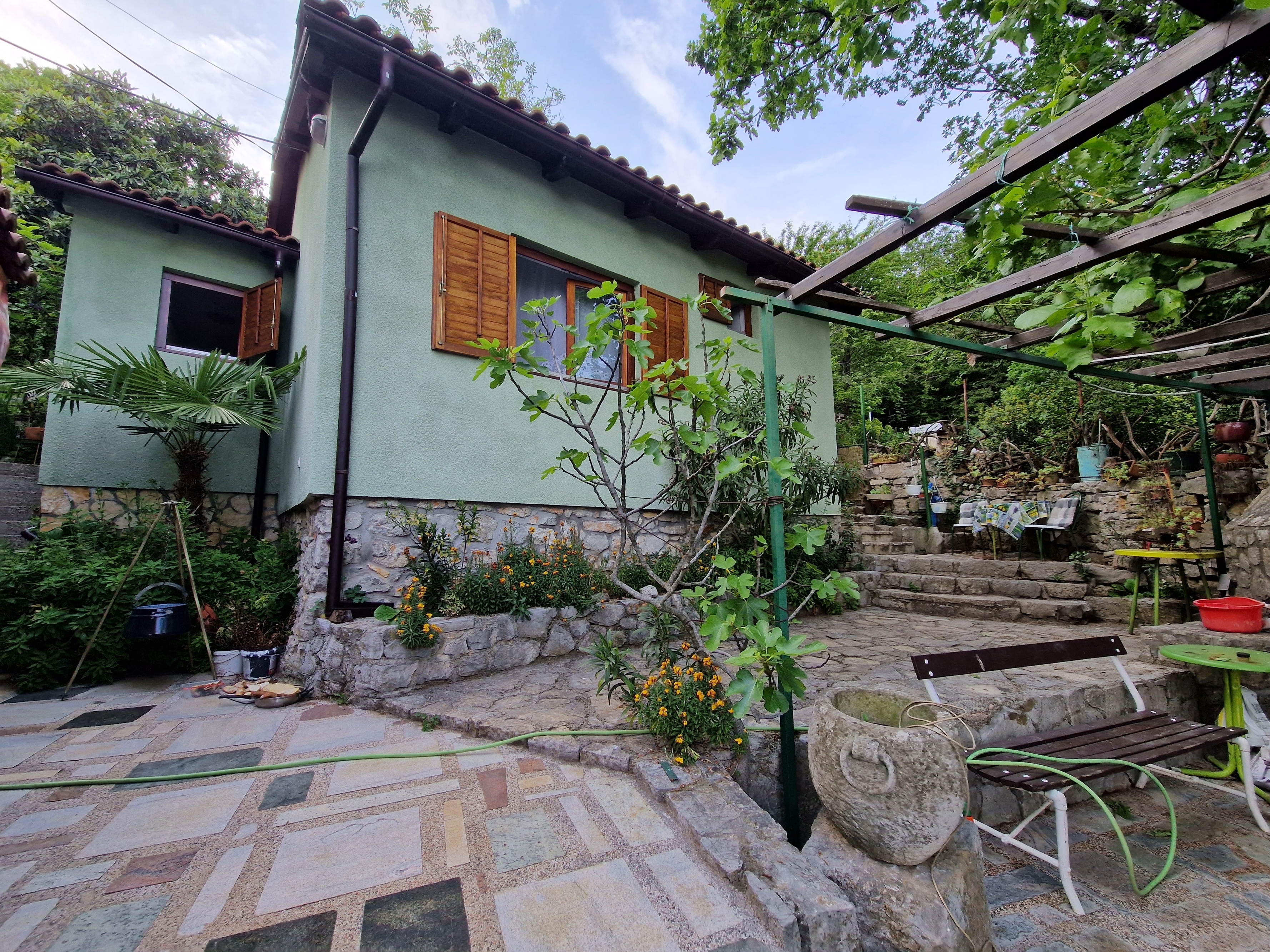 One bedroom apartment with terrace Ičići, Opatija  A-c