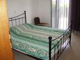 Ložnice Ičići, Ložnice v ubytování typu apartment, s klimatizací, domácí mazlíčci povoleni a WiFi.