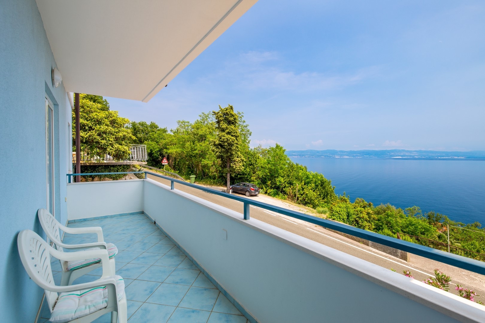 One bedroom apartment with terrace and sea view Mošćenička Draga, Opatija  A-a
