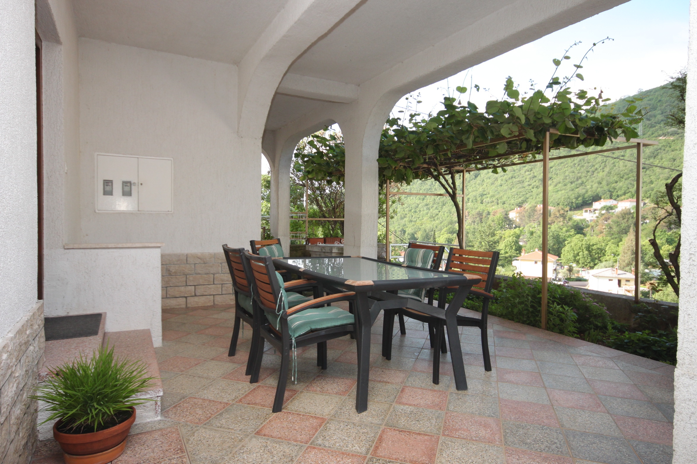 Two bedroom apartment with terrace Mošćenička Draga, Opatija  A-a