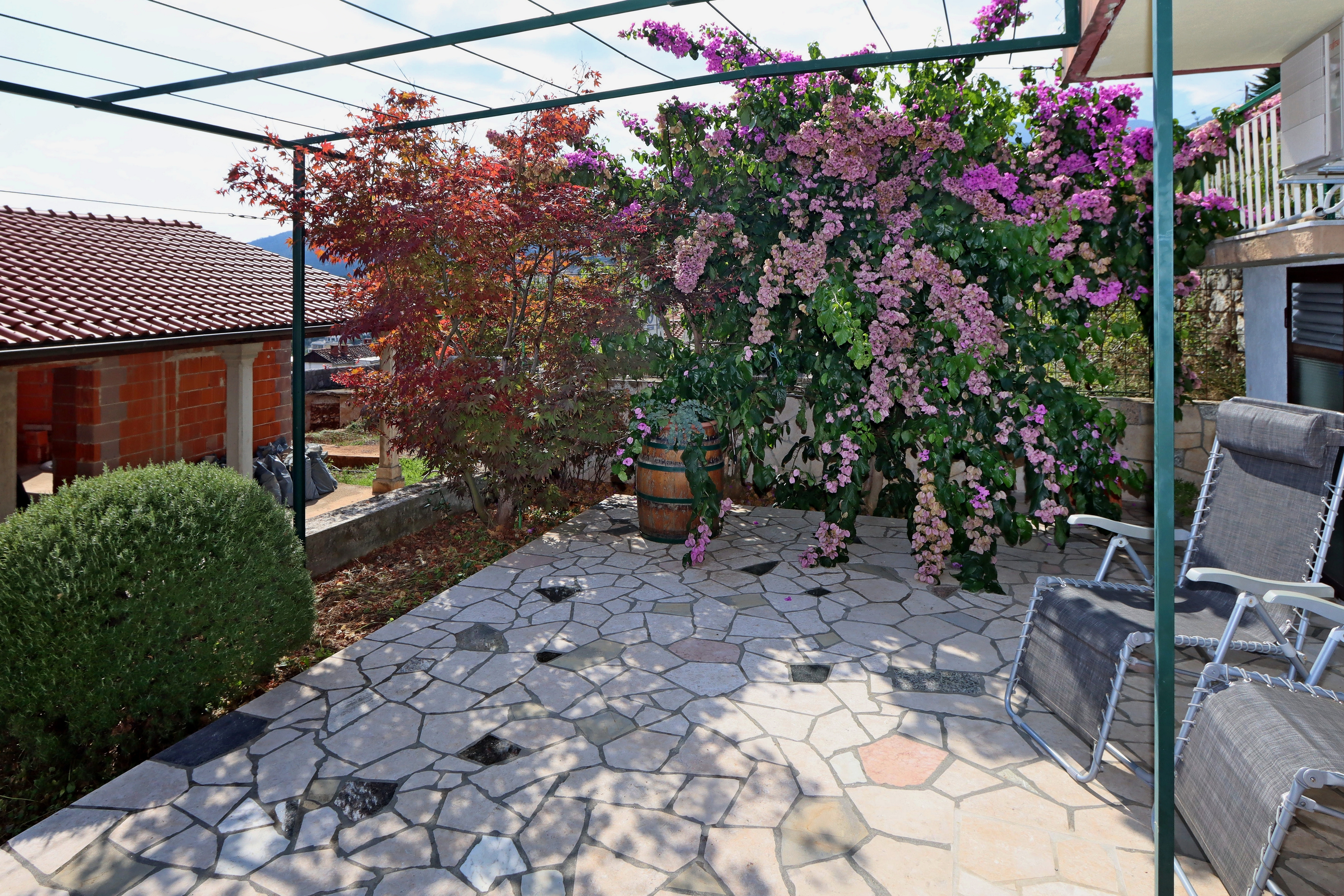 One bedroom apartment with terrace and sea view Ičići, Opatija  A-a