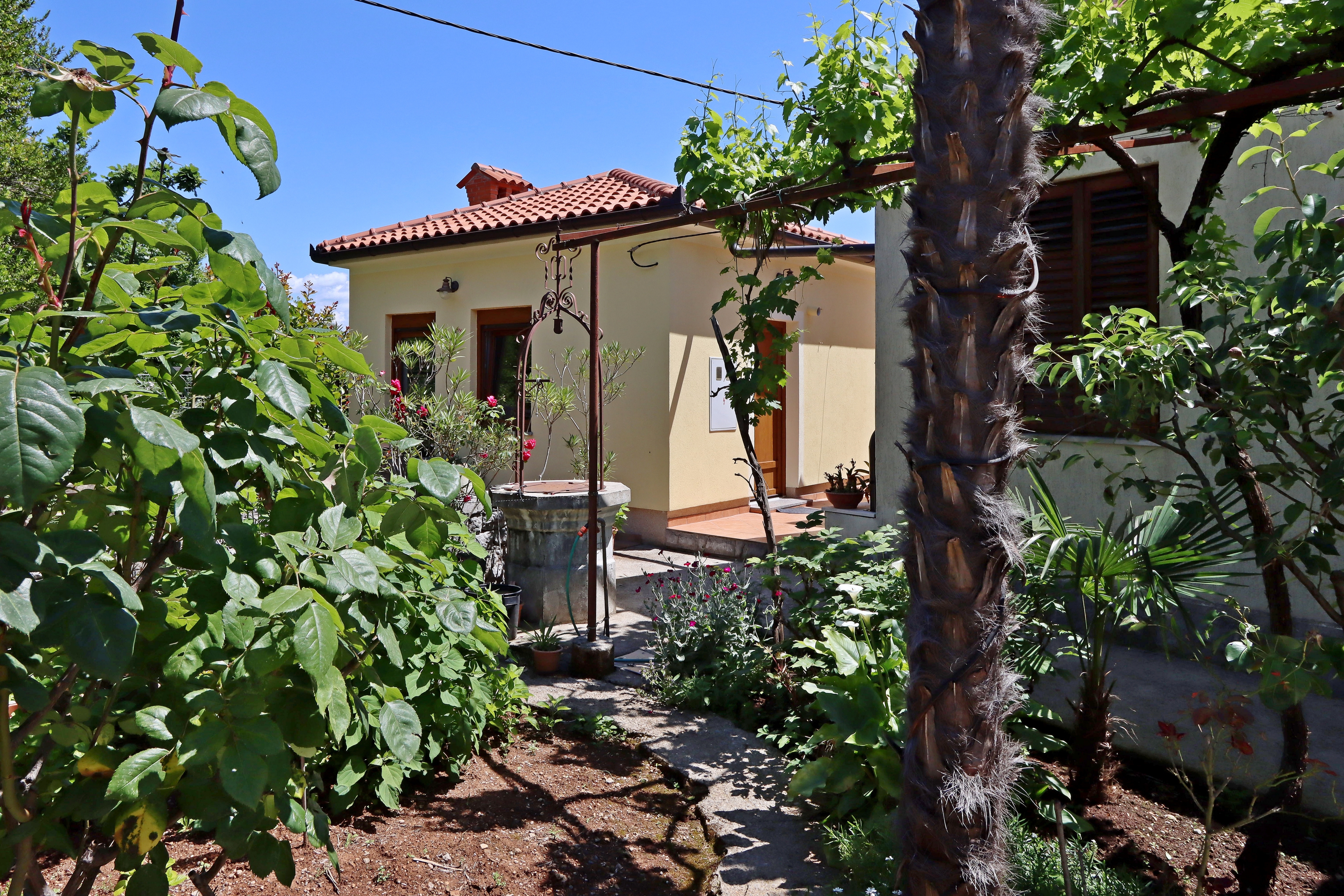 Jednosobni apartman s terasom i pogledom na more Opatija - Pobri, Opatija  A-a