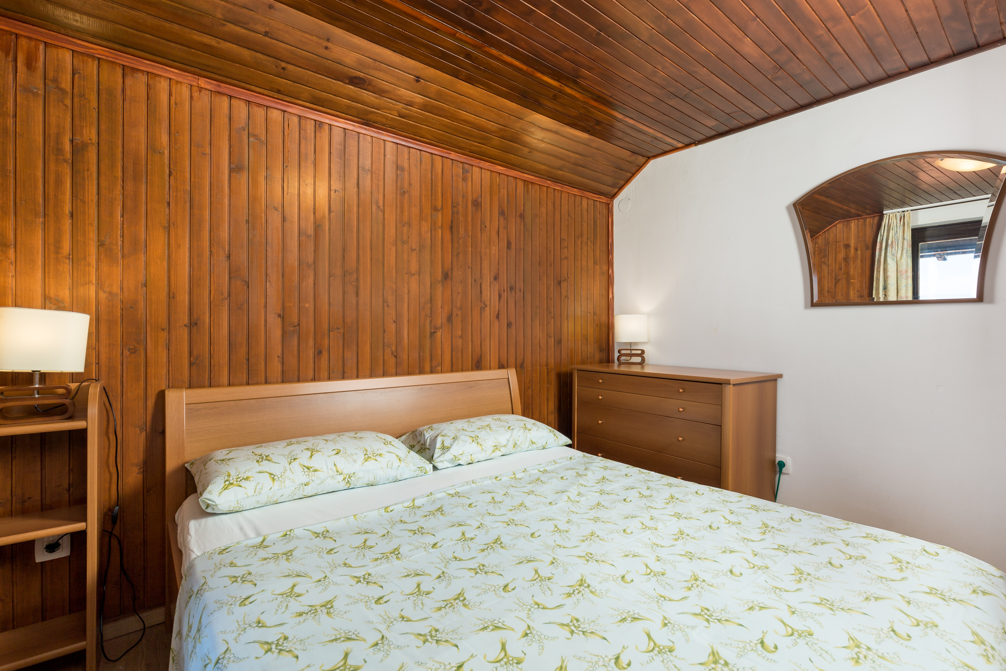 Three bedroom house with terrace and sea view Obrš, Opatija  K