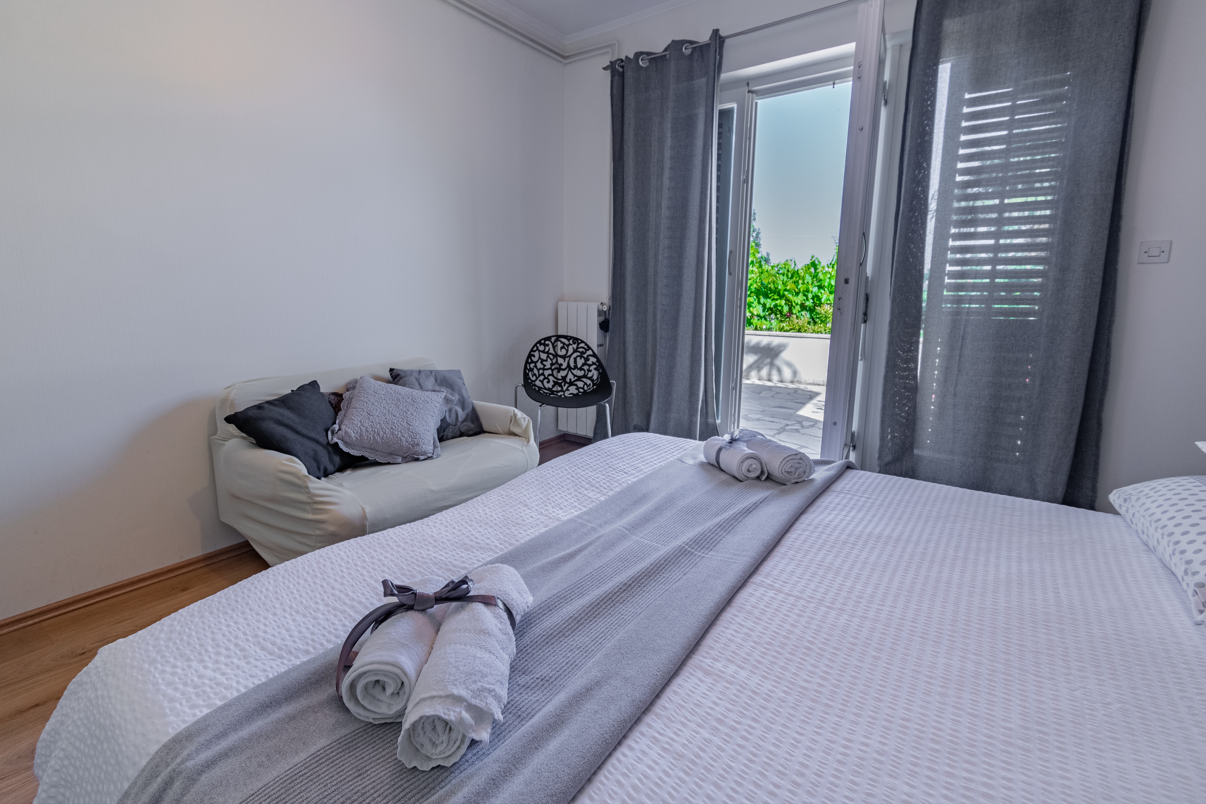 Three bedroom apartment with terrace and sea view Lovran, Opatija  A-a