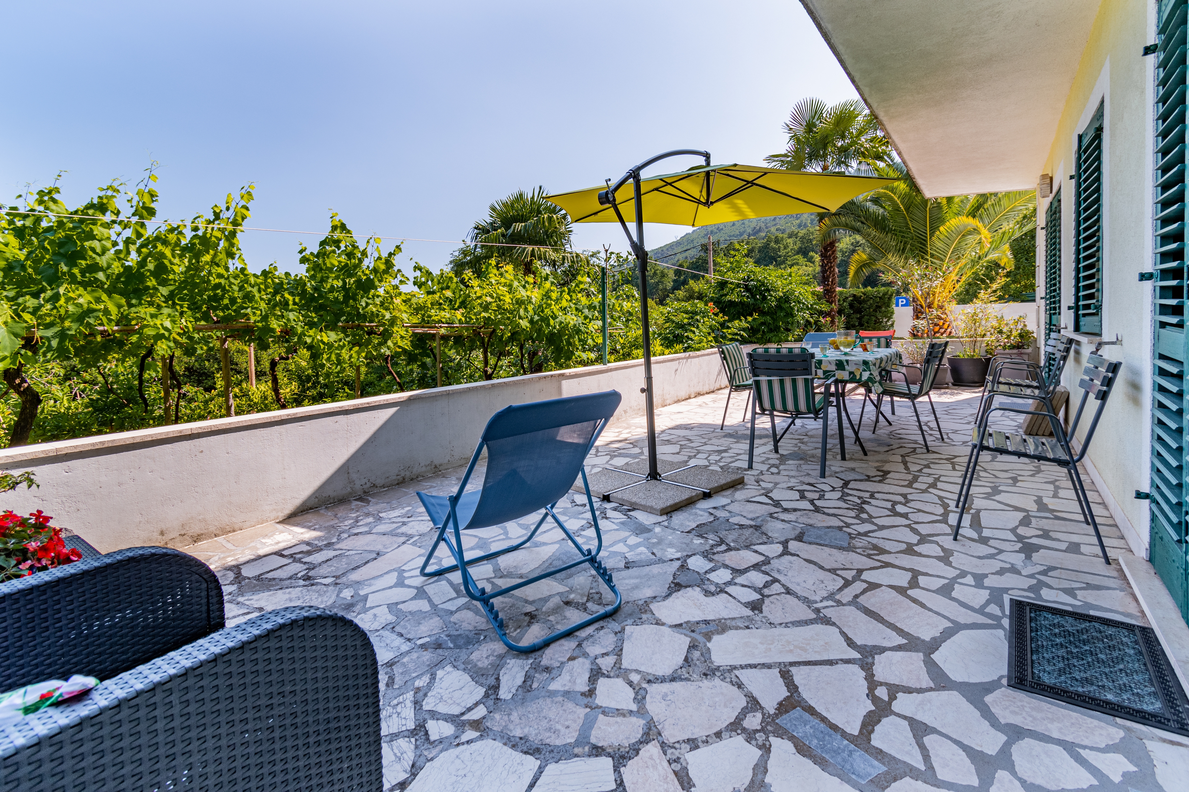 Three bedroom apartment with terrace and sea view Lovran, Opatija  A-a