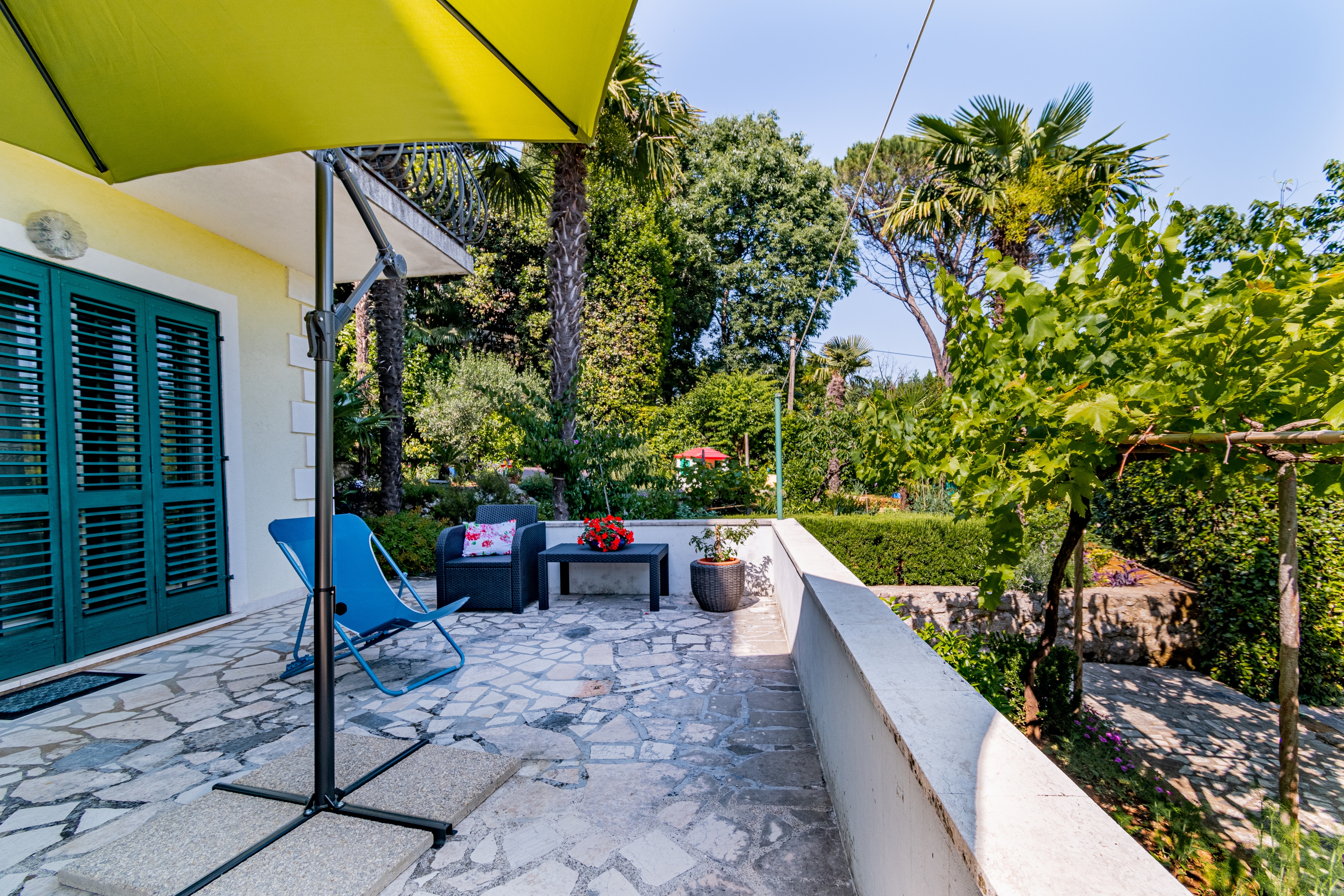 Three bedroom apartment with terrace and sea view Lovran, Opatija  A-a