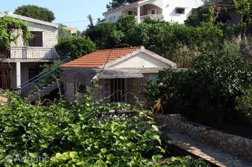 Property Stomorska, Šolta, Property 784 - Apartments near sea with pebble beach.