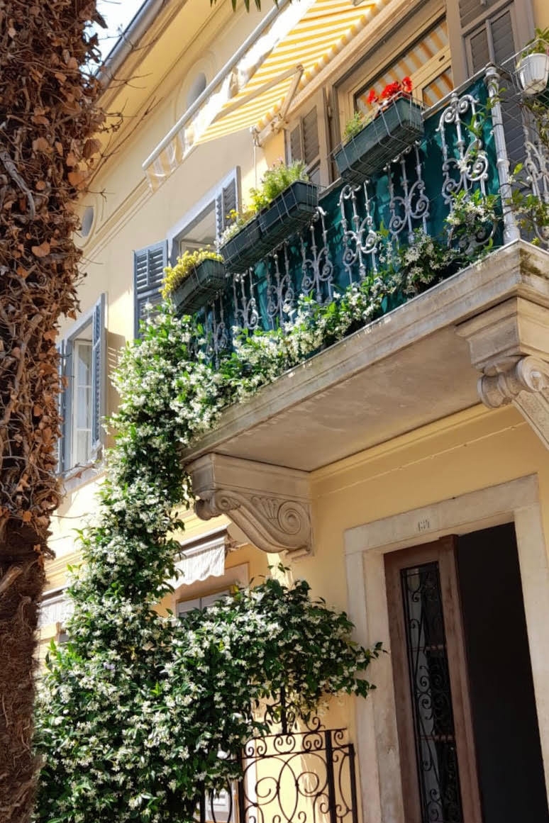 One bedroom apartment with balcony and sea view Opatija - Volosko, Opatija  A-a