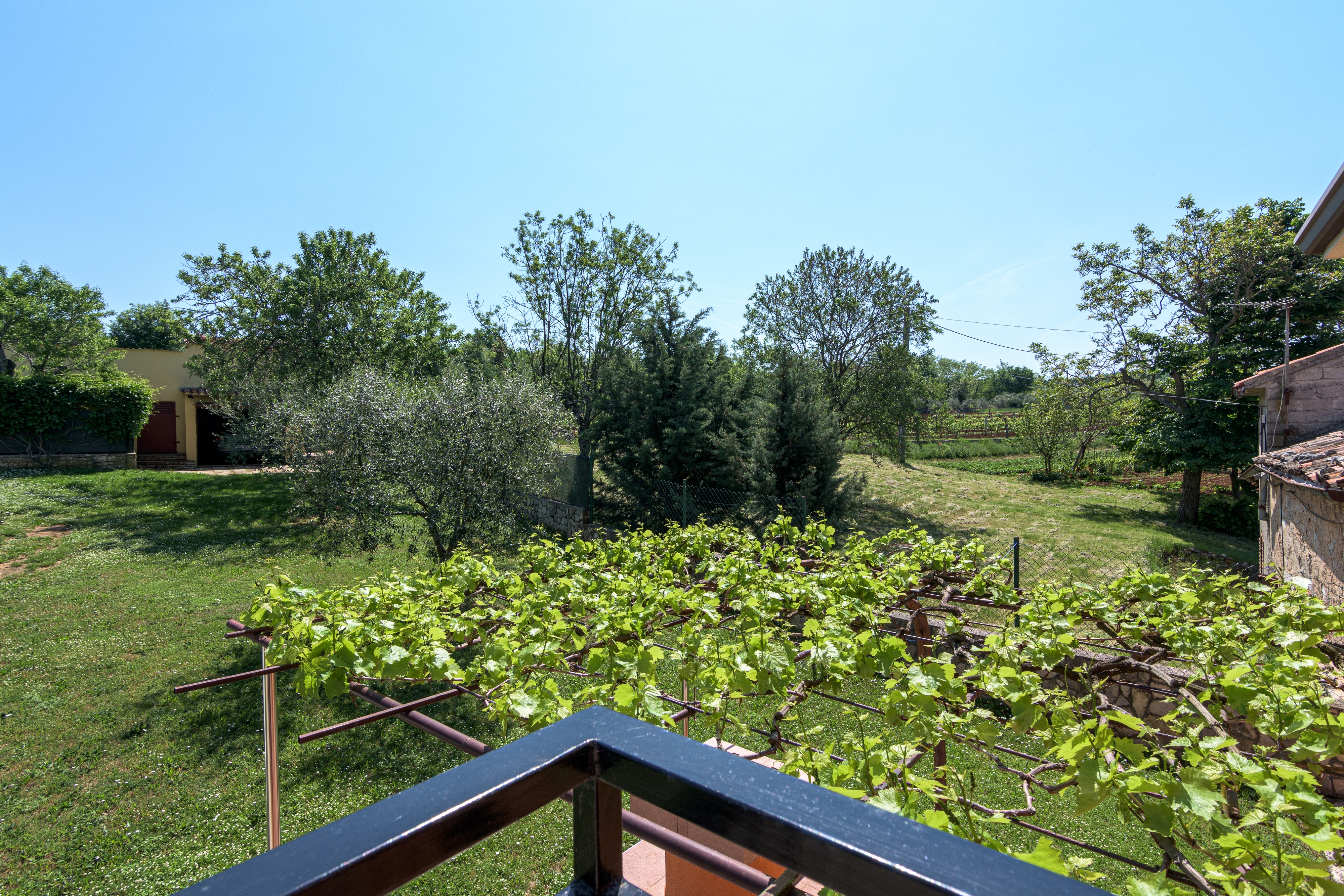 Two bedroom house with terrace Sveti Martin, Central Istria - Središnja Istra  K