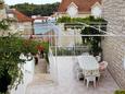 Courtyard Milna, Brač, Courtyard 785 - Rooms by the sea.