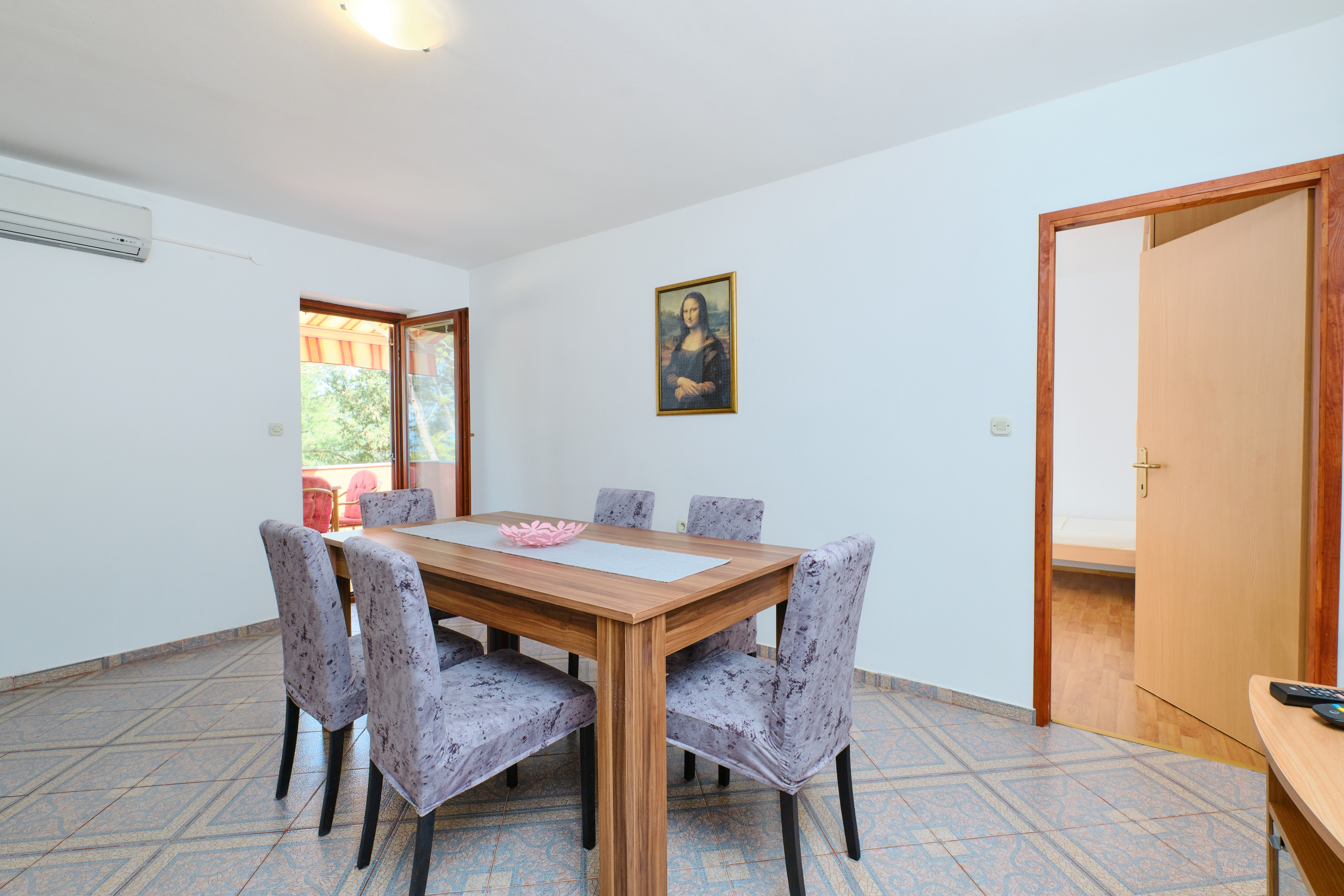 Two bedroom apartment with terrace and sea view Ćunski, Lošinj (A-7867-a) Two bedroom apartment with terrace and sea view Ćunski, Lošinj (A-7867-a)