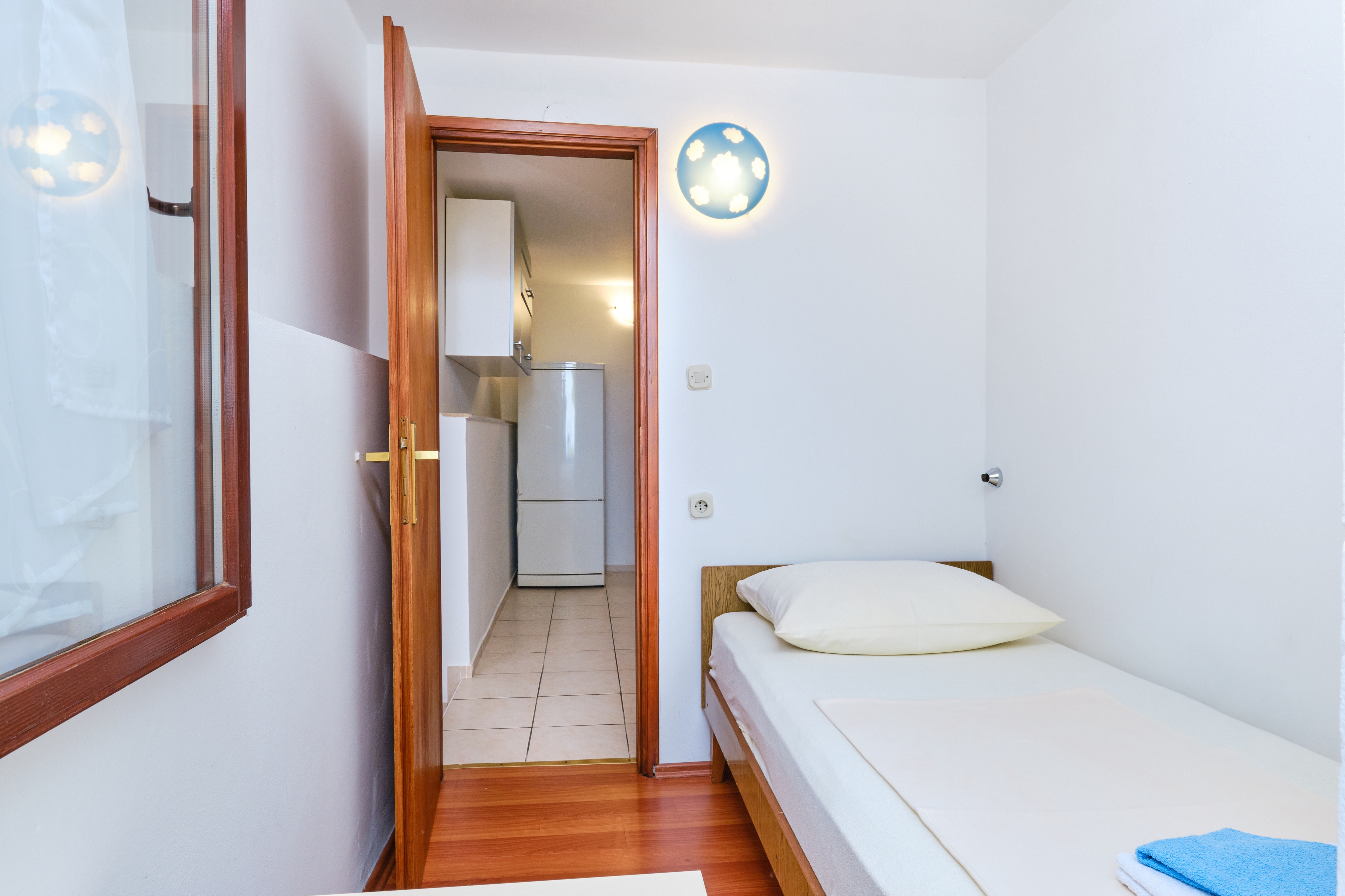 Two bedroom apartment with terrace Ćunski, Lošinj  A-b