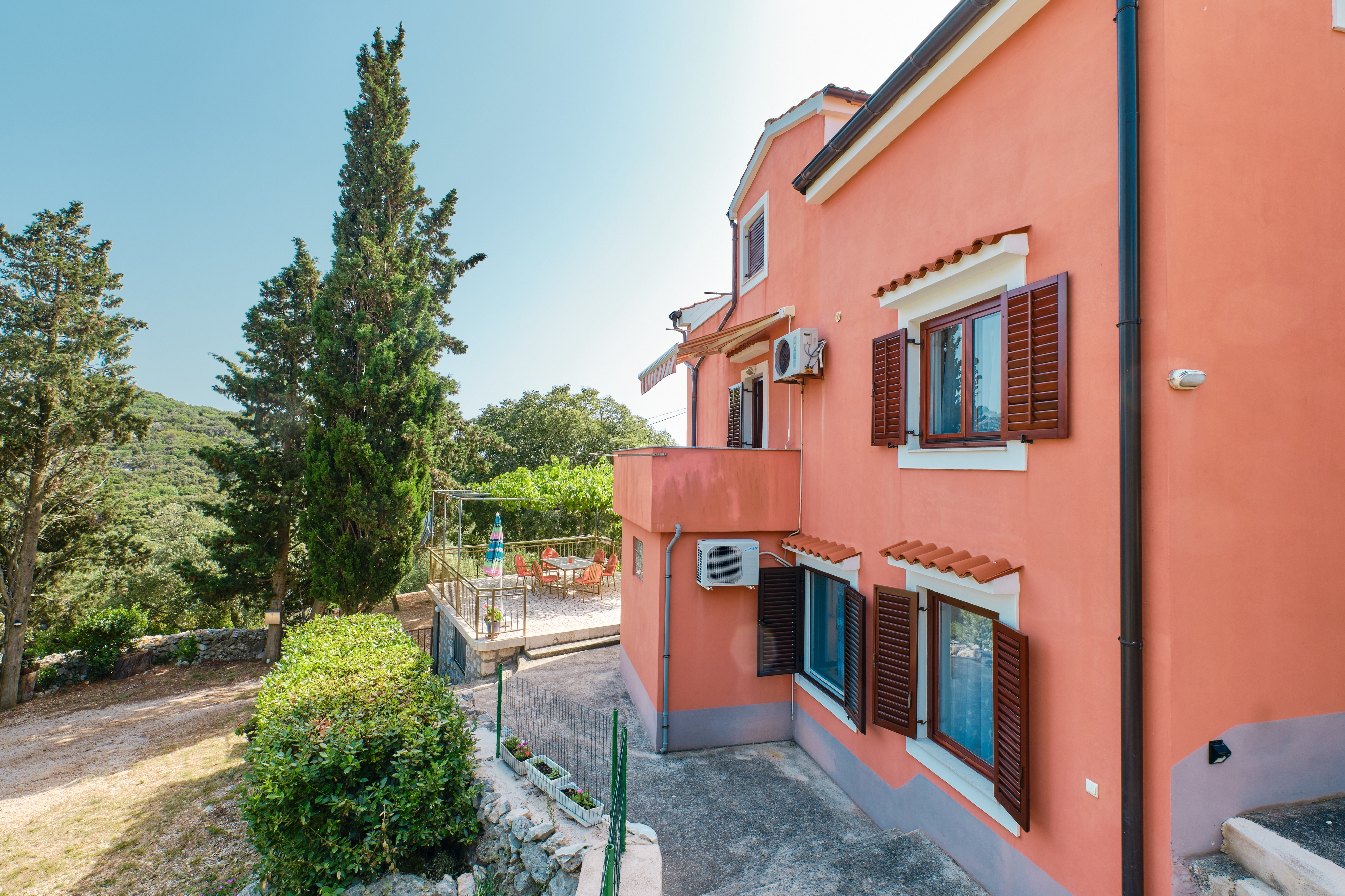 Two bedroom apartment with terrace Ćunski, Lošinj  A-b